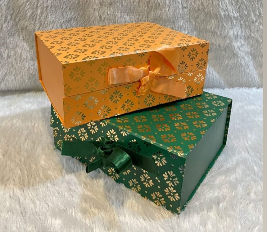 Ribbon Foil Print Box