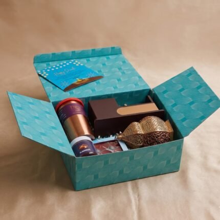 Festive Elegance Gift Box